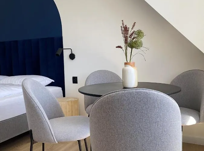 アパート Dubois コウォブジェク